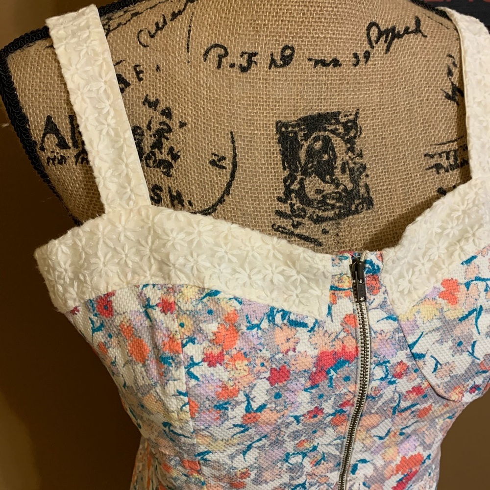 I Heart Ronson Tank Top - Picture 2 of 8